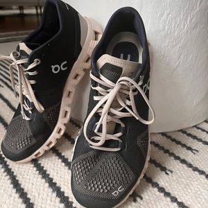 On Running Cloud X Sneakers - barely used